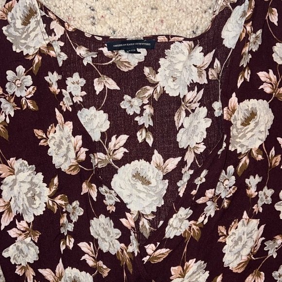 American Eagle Bohemian Wrap Blouse Red Floral Bell Sleeve Women’s Size S - Picture 7 of 10